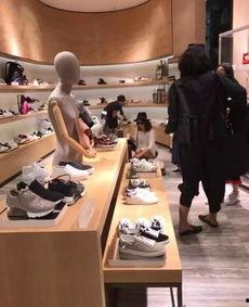 明星逛鞋店,揭秘明星们的鞋店购物之旅